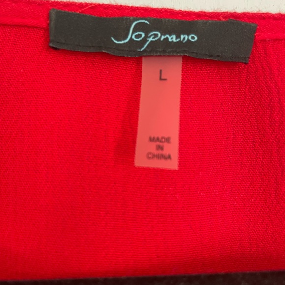 Soprano Red Ruffle Wrap Top - Picture 4 of 4